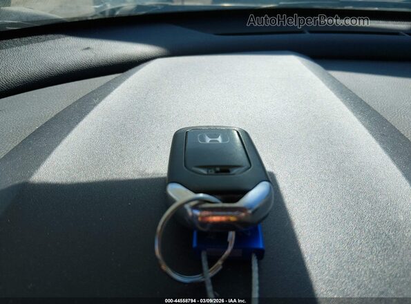 19XFC2F7XHE038243 2017 HONDA CIVIC Белый Вид панели приборов