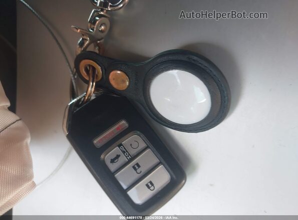 19XFC2F83KE029321 2019 HONDA CIVIC Белый Вид панели приборов
