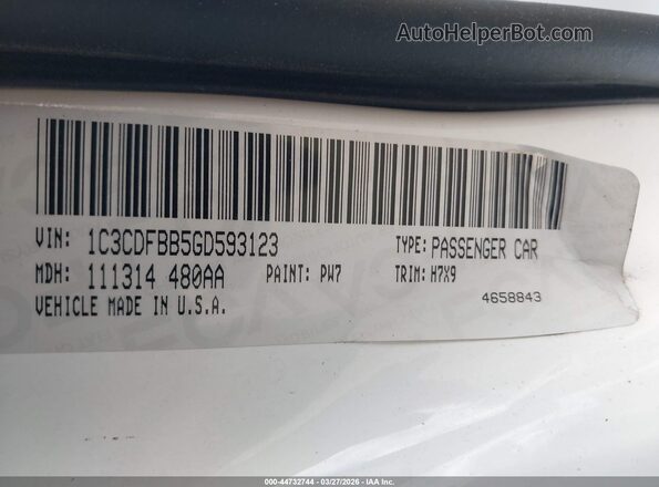 1C3CDFBB5GD593123 2016 DODGE DART White Engine compartment view