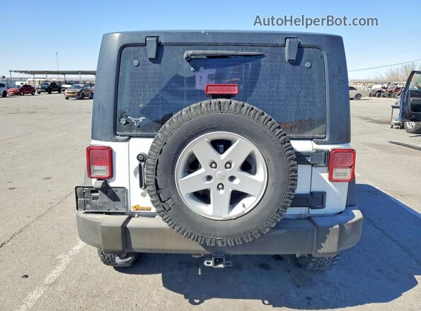 1C4AJWAGXGL201901 2016 JEEP WRANGLER White Вид ззаду