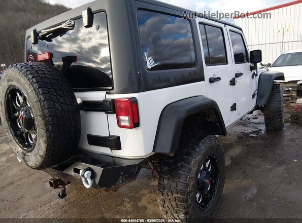 1C4BJWDG6GL309948 2016 JEEP WRANGLER UNLIMITED White Trasero derecho