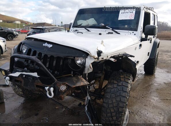 1C4BJWDG6GL309948 2016 JEEP WRANGLER UNLIMITED White Vista frontal