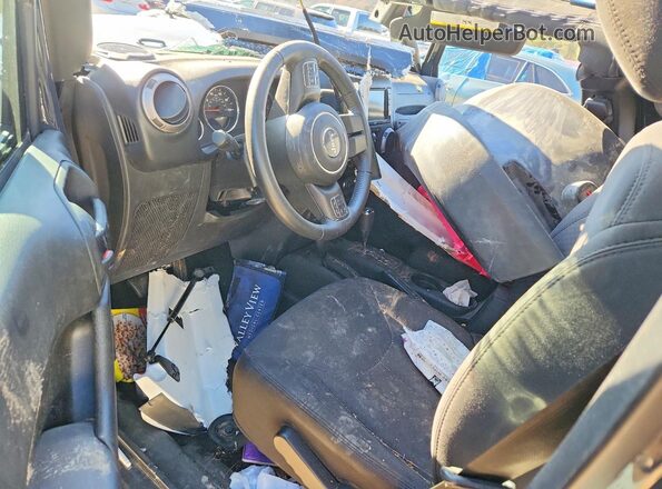 1C4BJWDG7HL710751 2017 JEEP WRANGLER Серый Вид панели приборов