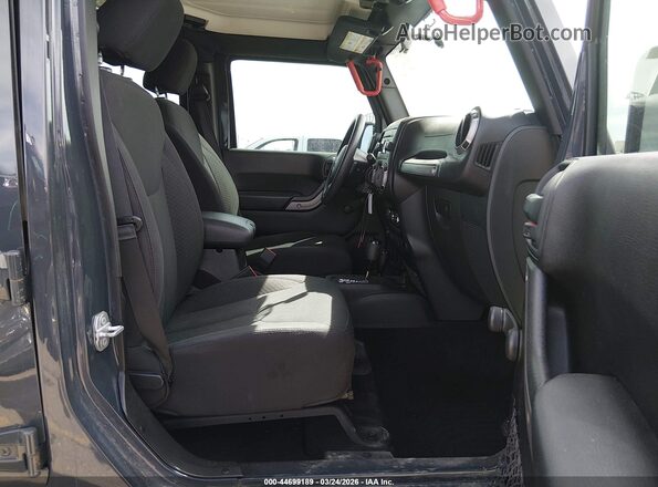 1C4BJWDG9GL191930 2016 JEEP WRANGLER UNLIMITED Серый Вид салона спереди