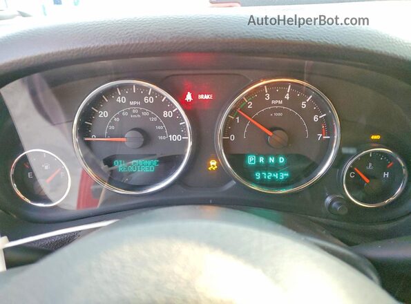 1C4BJWFG5GL127090 2016 JEEP WRANGLER Красный Вид панели приборов