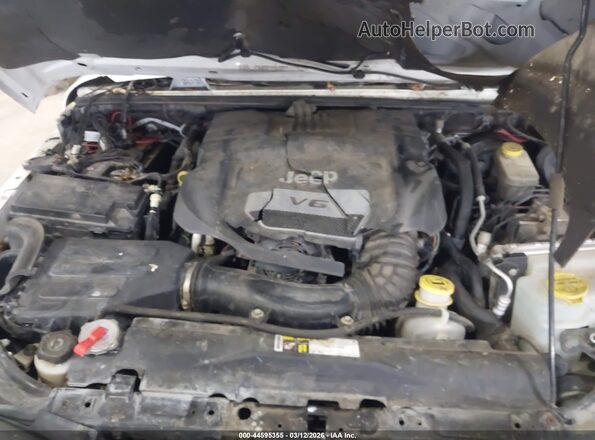 1C4HJWFG5GL100711 2016 JEEP WRANGLER UNLIMITED White Вид ззаду