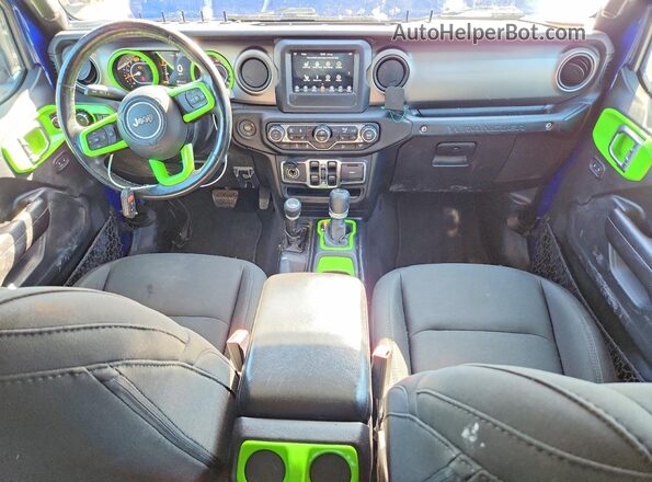 1C4HJXDN2JW206756 2018 JEEP WRANGLER Синий Вид панели приборов
