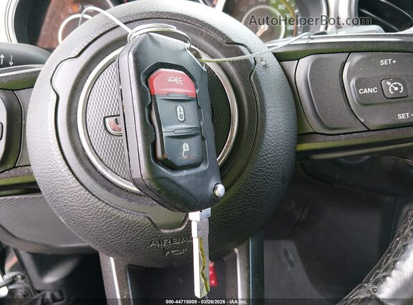 1C4HJXDN4LW257274 2020 JEEP WRANGLER UNLIMITED Black Widok deski rozdzielczej
