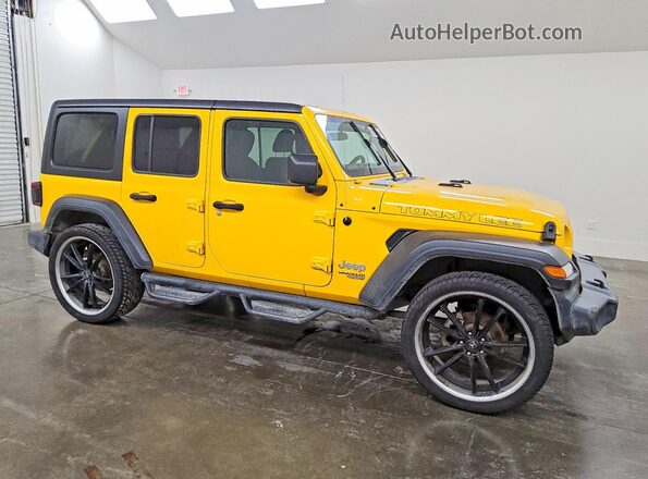1C4HJXDNXLW223159 2020 JEEP WRANGLER Желтый Передняя правая четверть