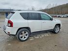 2016 Jeep Compass Latitude White vin: 1C4NJCEA6GD599673