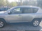 2016 Jeep Compass Latitude Gray vin: 1C4NJCEAXGD783367