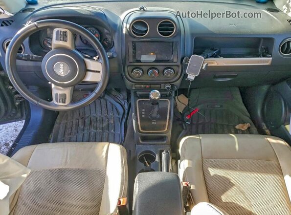 1C4NJDBB0GD731037 2016 JEEP COMPASS Black Widok deski rozdzielczej