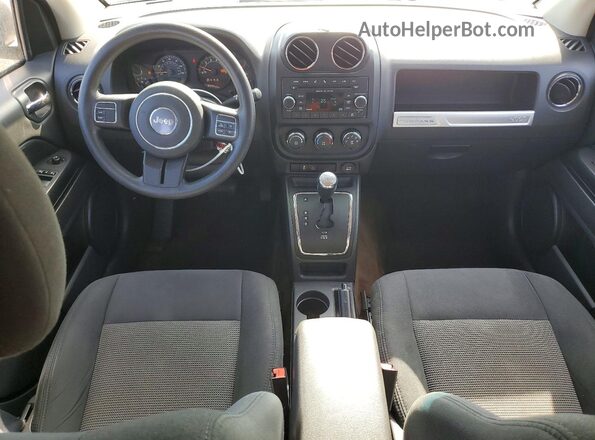 1C4NJDBB6GD657297 2016 JEEP COMPASS Gray Widok deski rozdzielczej