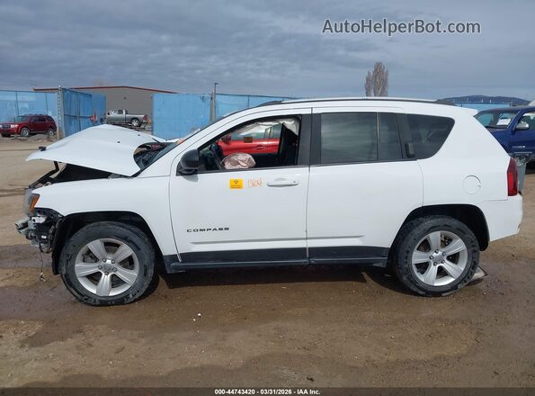 1C4NJDBB8GD723266 2016 JEEP COMPASS White 