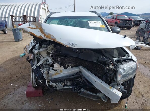 1C4NJDBB8GD723266 2016 JEEP COMPASS White უკანა სალონის ხედი