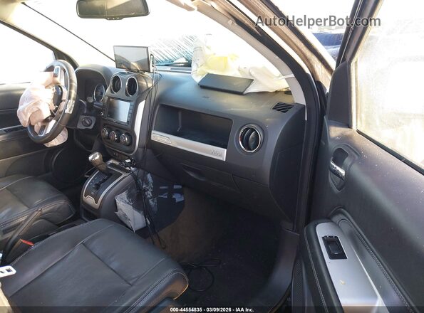 1C4NJDEB0HD101127 2017 JEEP COMPASS Черный Вид салона спереди