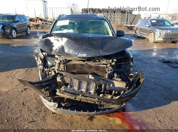 1C4NJDEB0HD101127 2017 JEEP COMPASS Черный Вид щитка приборов