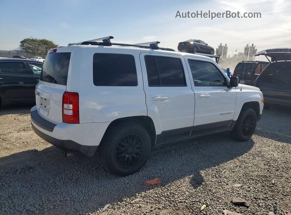 1C4NJPBA1GD714966 2016 JEEP PATRIOT White Trasero derecho