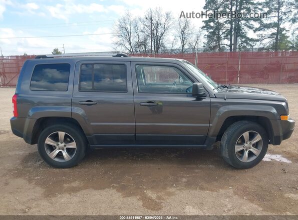 1C4NJRFB5GD638912 2016 JEEP PATRIOT Серый Вид задней части салона