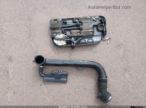1C4PJLAB1HW664037 2017 JEEP CHEROKEE White Սարքավորումների վահանակի տեսք