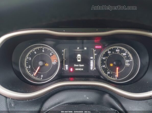 1C4PJLCB0JD539982 2018 JEEP CHEROKEE Белый Вид задних сидений