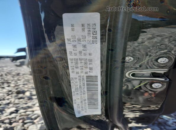1C4PJLCB4JD552136 2018 JEEP CHEROKEE Black 360 interior view