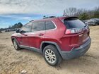 2019 Jeep Cherokee Latitude Burgundy vin: 1C4PJLCB4KD149873