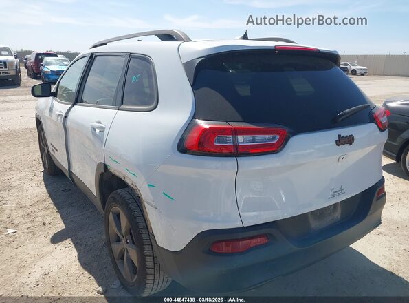 1C4PJLCB5HW577383 2017 JEEP CHEROKEE White Tył lewy
