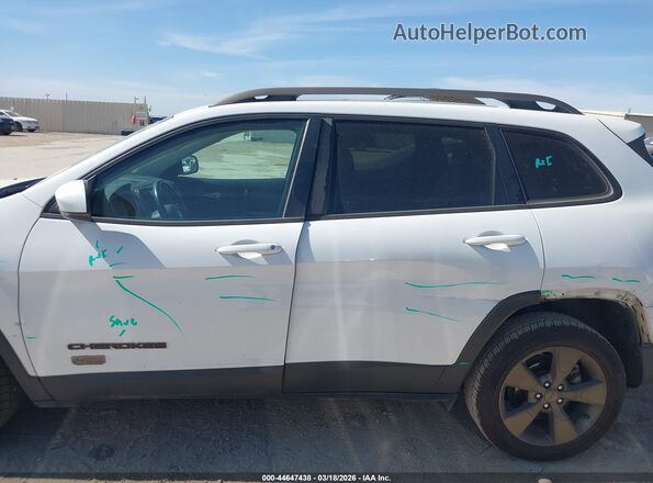 1C4PJLCB5HW577383 2017 JEEP CHEROKEE White 