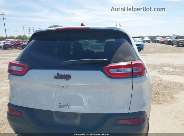 1C4PJLCB5HW577383 2017 JEEP CHEROKEE White 