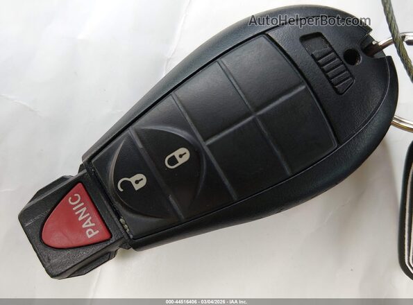 1C4PJLCB5KD348480 2019 JEEP CHEROKEE Gold Vista del salpicadero