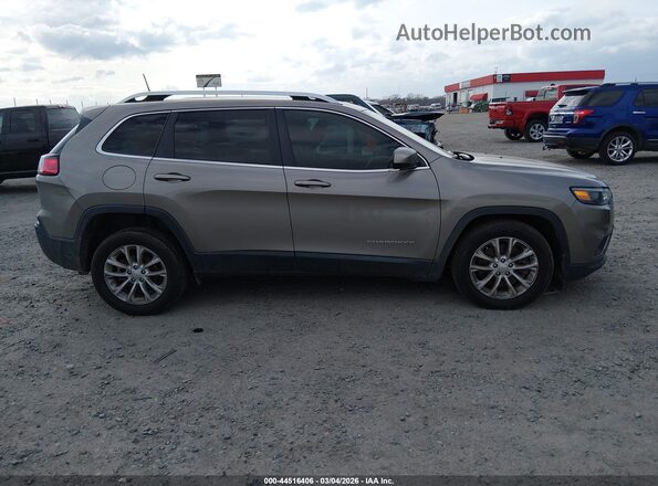1C4PJLCB5KD348480 2019 JEEP CHEROKEE Gold Vista interior trasera