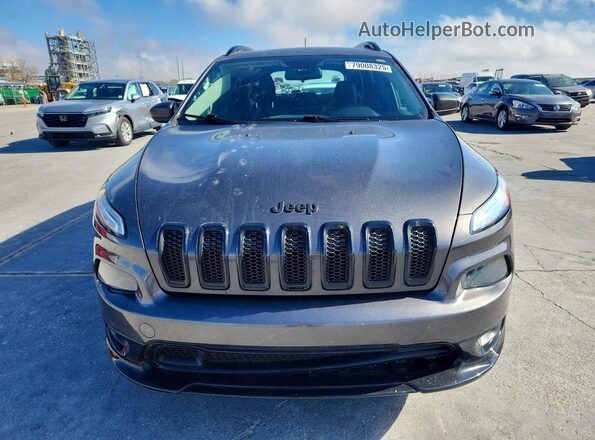 1C4PJLCB7JD587866 2018 JEEP CHEROKEE Серый Вид спереди