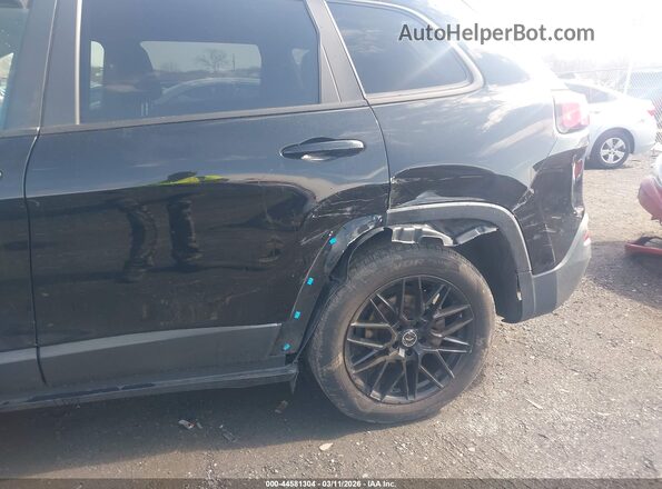 1C4PJLCB8JD596592 2018 JEEP CHEROKEE Черный Вид спереди