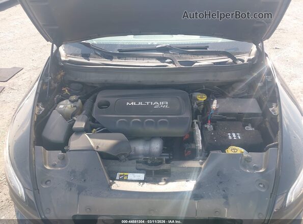 1C4PJLCB8JD596592 2018 JEEP CHEROKEE Черный Вид сзади