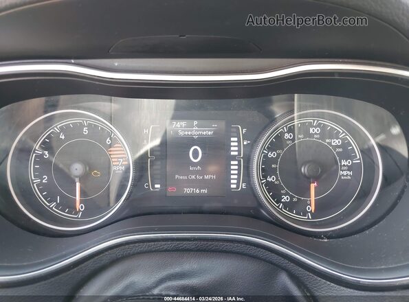 1C4PJLCB9KD307883 2019 JEEP CHEROKEE Черный Вид задних сидений