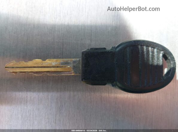 1C4PJLCB9KD307883 2019 JEEP CHEROKEE Черный Вид панели приборов