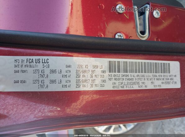1C4PJLLB1KD205705 2019 JEEP CHEROKEE Red Vista del compartimento del motor