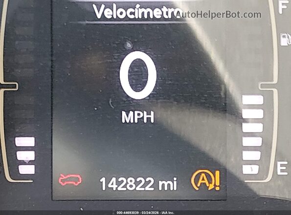 1C4PJLLB2KD144140 2019 JEEP CHEROKEE Зеленый Панорамный вид салона 360°