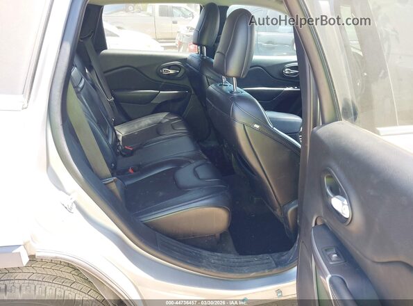 1C4PJLLB2KD165036 2019 JEEP CHEROKEE Серебряный Вид наклейки с VIN-кодом