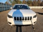 2019 Jeep Cherokee Latitude Plus White vin: 1C4PJLLB2KD324363
