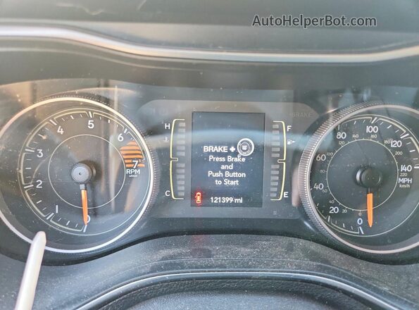 1C4PJLLB2KD324363 2019 JEEP CHEROKEE White Widok zestawu wskaźników