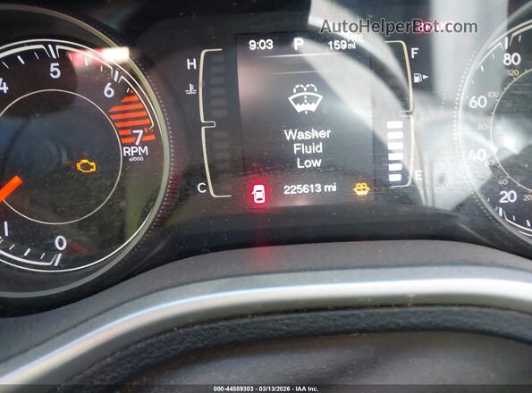 1C4PJLLB8JD622656 2018 JEEP CHEROKEE White Widok tylnych siedzeń