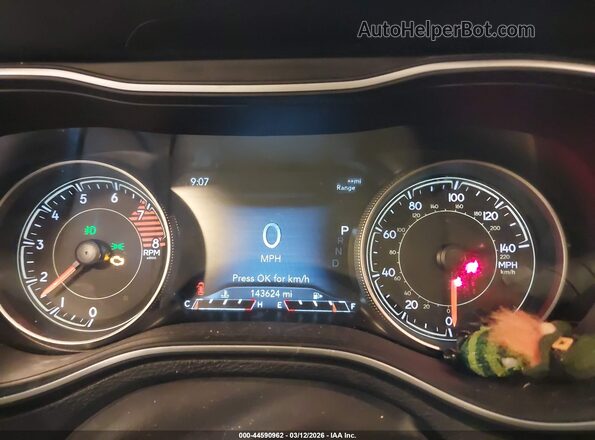 1C4PJMBX0LD583132 2020 JEEP CHEROKEE Белый Вид задних сидений