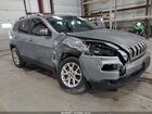 2016 Jeep Cherokee Latitude Silver vin: 1C4PJMCB0GW117519