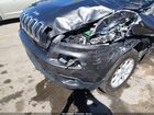 2017 Jeep Cherokee Latitude 4x4 Серебряный vin: 1C4PJMCB2HW525800