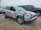 2018 Jeep Cherokee Latitude Серебряный vin: 1C4PJMCB6JD551124
