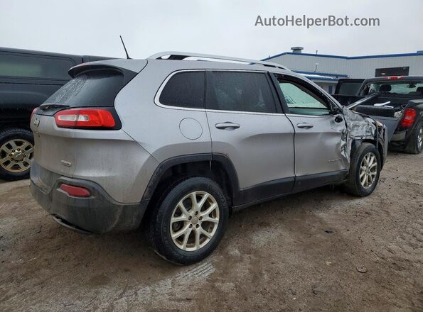 1C4PJMCB6JD551124 2018 JEEP CHEROKEE Серебряный Задняя правая четверть