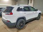 2019 Jeep Cherokee Latitude White vin: 1C4PJMCBXKD231709