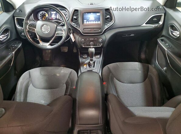 1C4PJMCBXKD231709 2019 JEEP CHEROKEE White Dashboard view